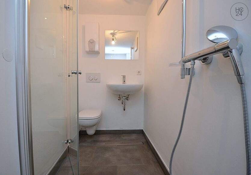 Sehr schön möbliertes Apartment in toller Aussichtslage in Stuttgart Süd 1 zimmer