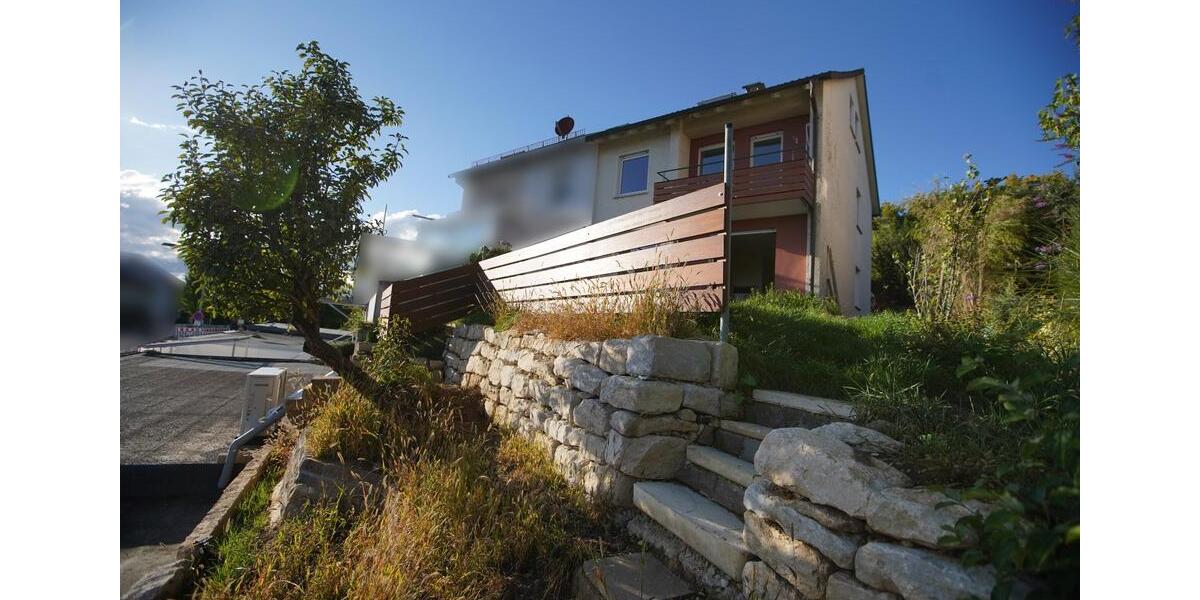 Haus mit Garten zur Miete: MID-CENTURY-Traum in Oberesslingen 6 zimmer