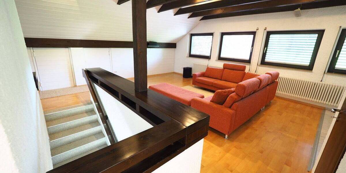 Einfamilienhaus Ammerbuch Entringen - 7 Zimmer, 236 m&sup2;, 930.000&euro; | Angebot:24545059