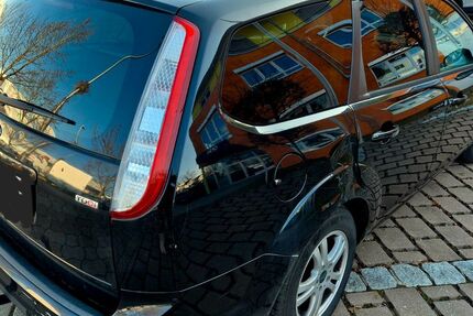 Ford Focus 247.355 km 2.200 &euro; Filderstadt 70794
