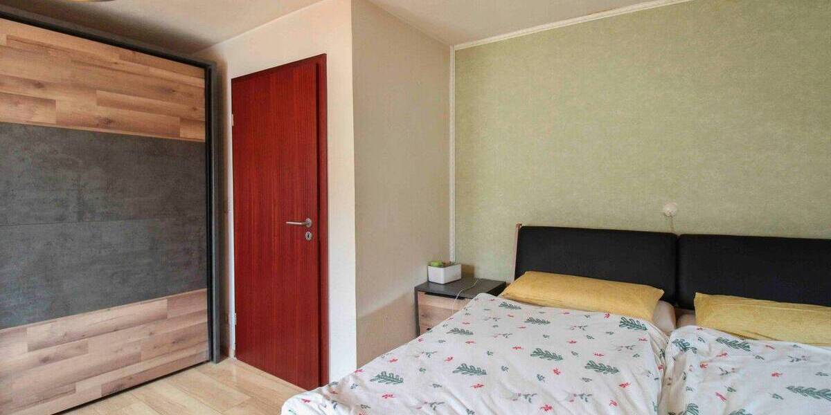 Etagenwohnung Schorndorf - 4 Zimmer, 81 m&sup2;, 265.000&euro; | Angebot:26118001