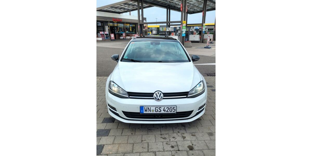 VW Golf 176.542 km 11.300 € Schwaikheim 71409