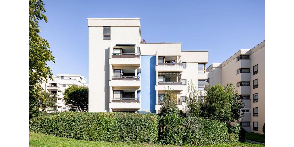 Schöne 2 Zimmer- Wohnung mit Balkon auf dem Zollberg 2 zimmer