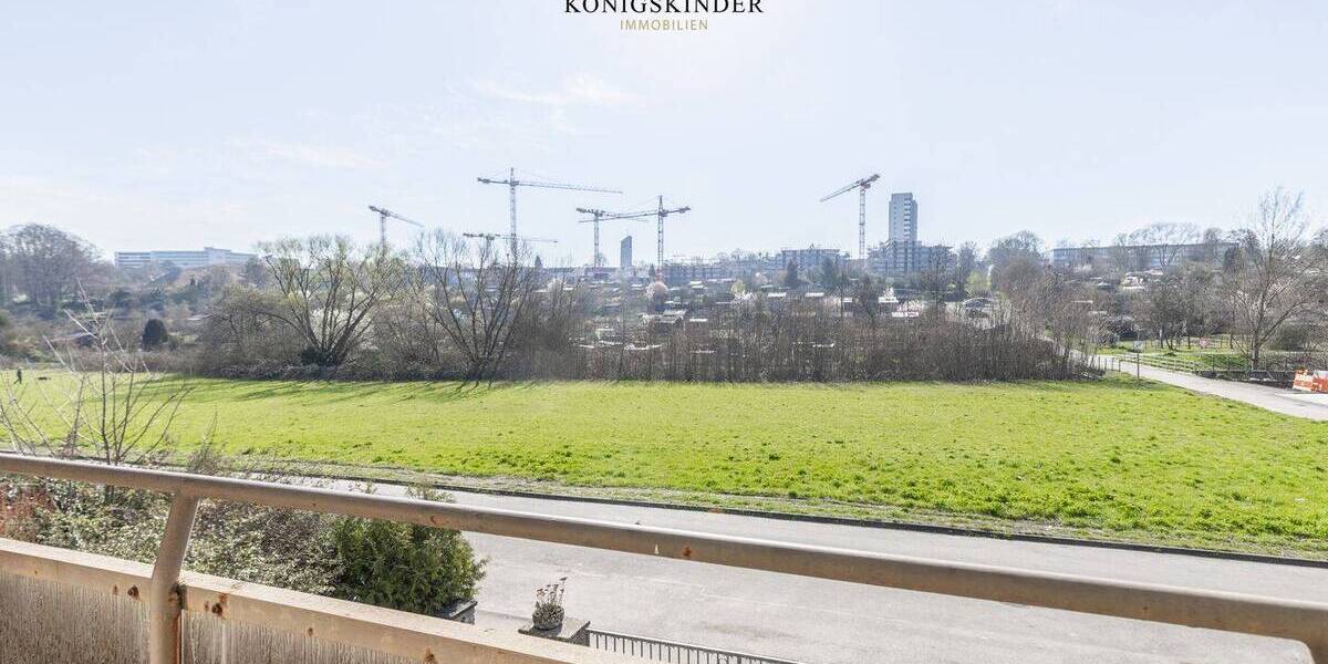 Reihenmittelhaus Stuttgart Zazenhausen - 6 Zimmer, 150 m&sup2;, 499.000&euro; | Angebot:25984386