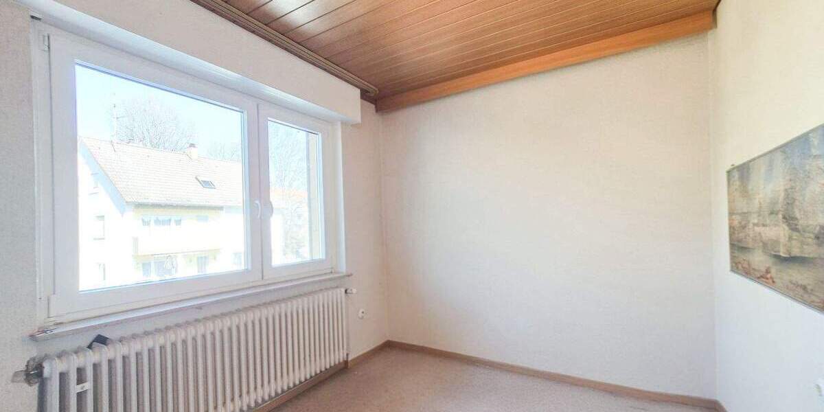 Doppelhaushälfte Ludwigsburg Eglosheim - 8 Zimmer, 168 m&sup2;, 499.500&euro; | Angebot:25476737