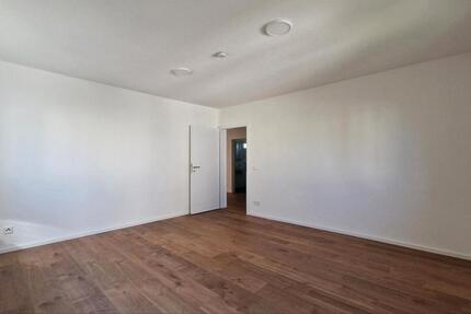 Helle 4-Zimmer-Wohnung in Esslingen zimmer