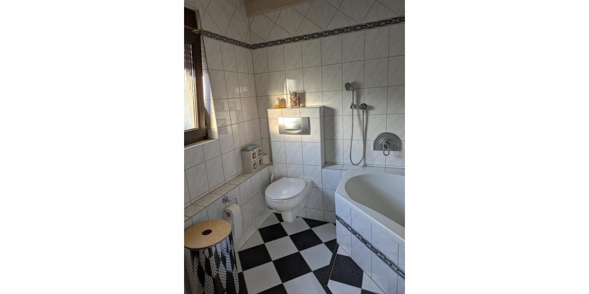 Maisonettenwohnung Metzingen - 3.5 Zimmer, 102 m&sup2;, 430.000&euro; | Angebot:26921813
