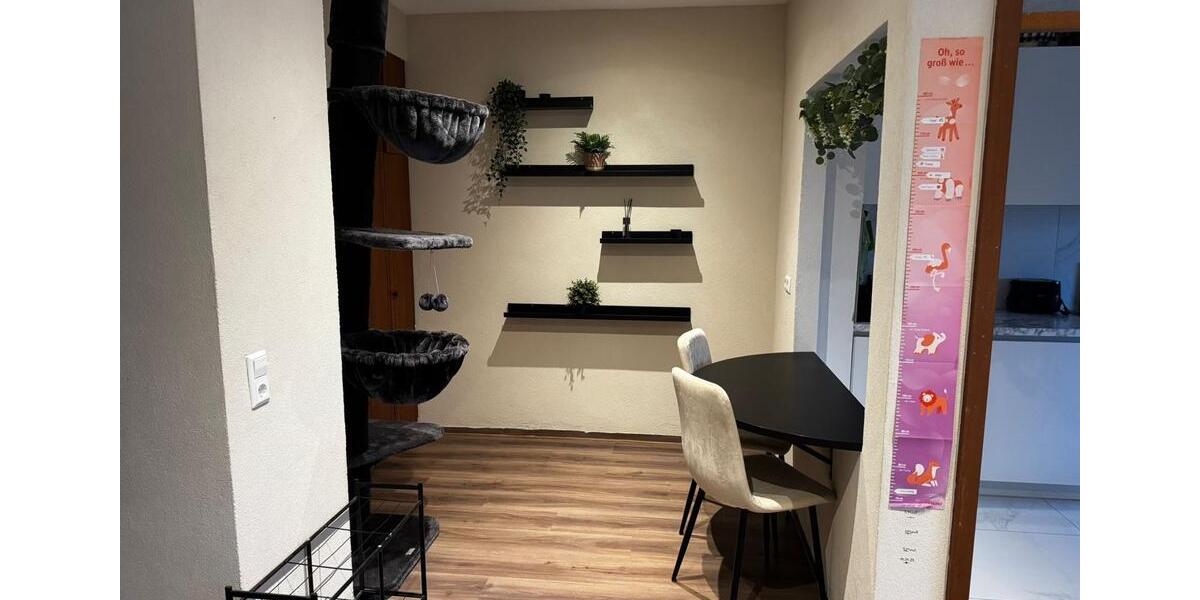 Dachgeschoßwohnung Ludwigsburg Eglosheim - 2.5 Zimmer, 67 m&sup2;, 299.000&euro; | Angebot:25446714