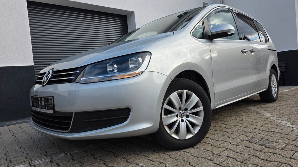 VW Sharan 166.000 km 14.400 € Stuttgart 70563
