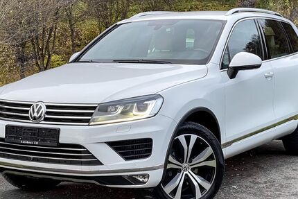 VW Touareg 237.000 km 17.880 € Tübingen 72074