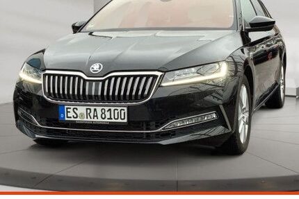 Skoda Superb 32.000 km 39.490 € Kirchheim 73230