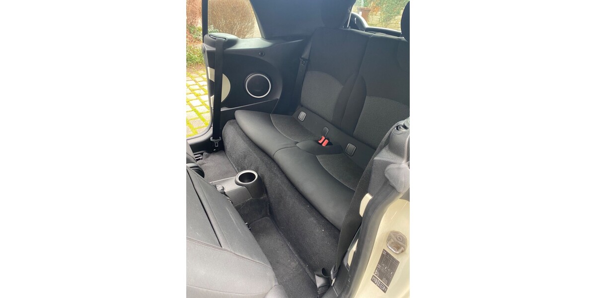 Mini one cabrio 135.000 km 11.000 € Unterensingen 72669