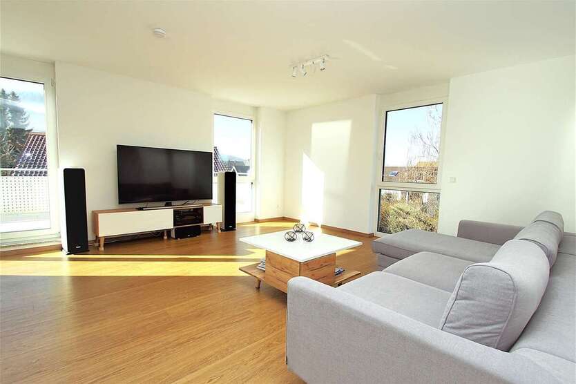 Haus zum Mieten in Beuren 1.630 € 120 m² 5 zimmer