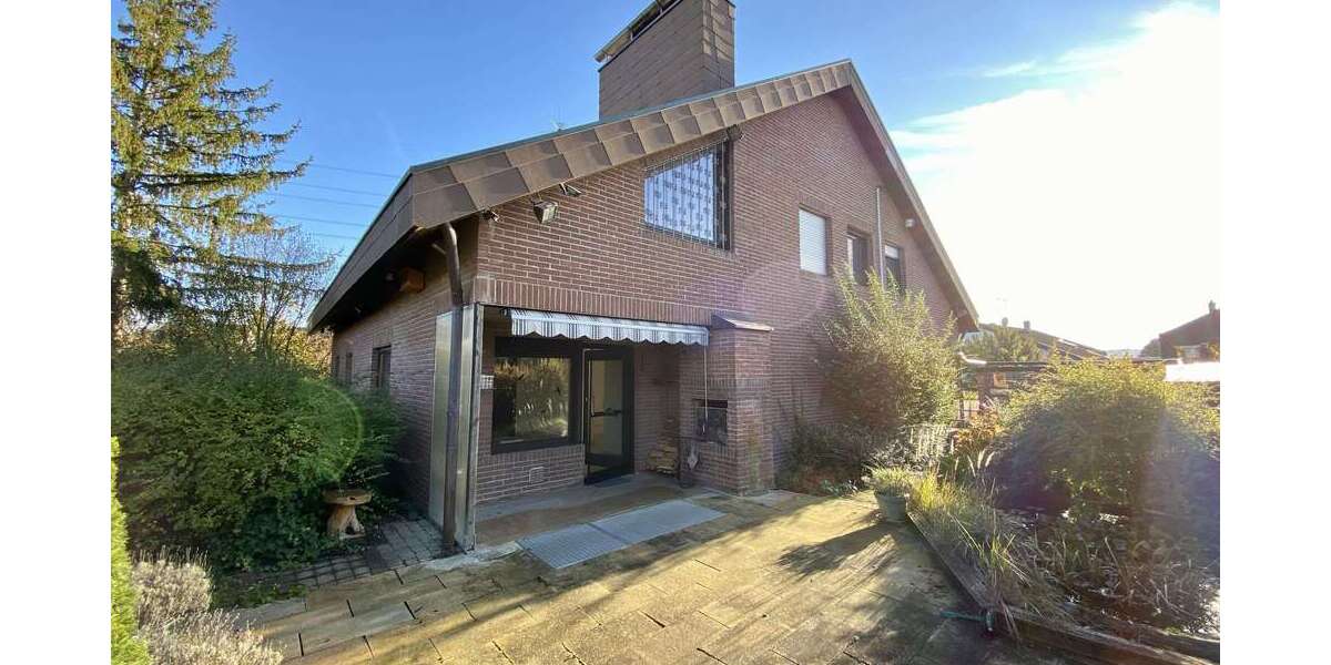 Einfamilienhaus Nürtingen - 8 Zimmer, 232 m&sup2;, 819.000&euro; | Angebot:25198481