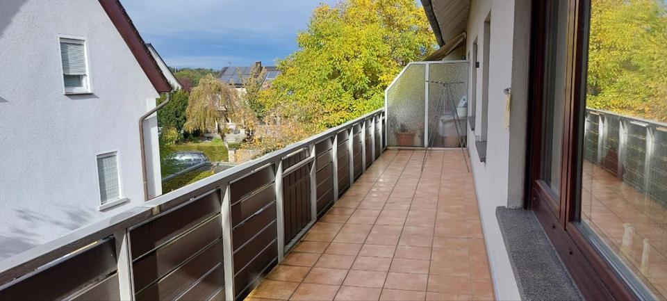 Provisionsfrei: Etagenwohnung mit 4 Zimmern 4 zimmer