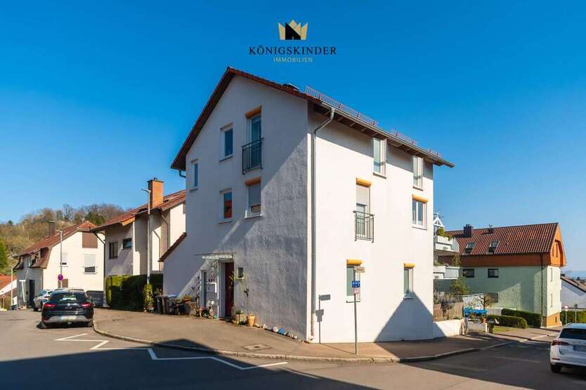 Haus zum Kaufen in Esslingen am Neckar 649.000 € 177 m²