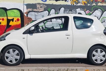 Toyota Aygo (X) 175.599 km 1.199 &euro; Tübingen 72072