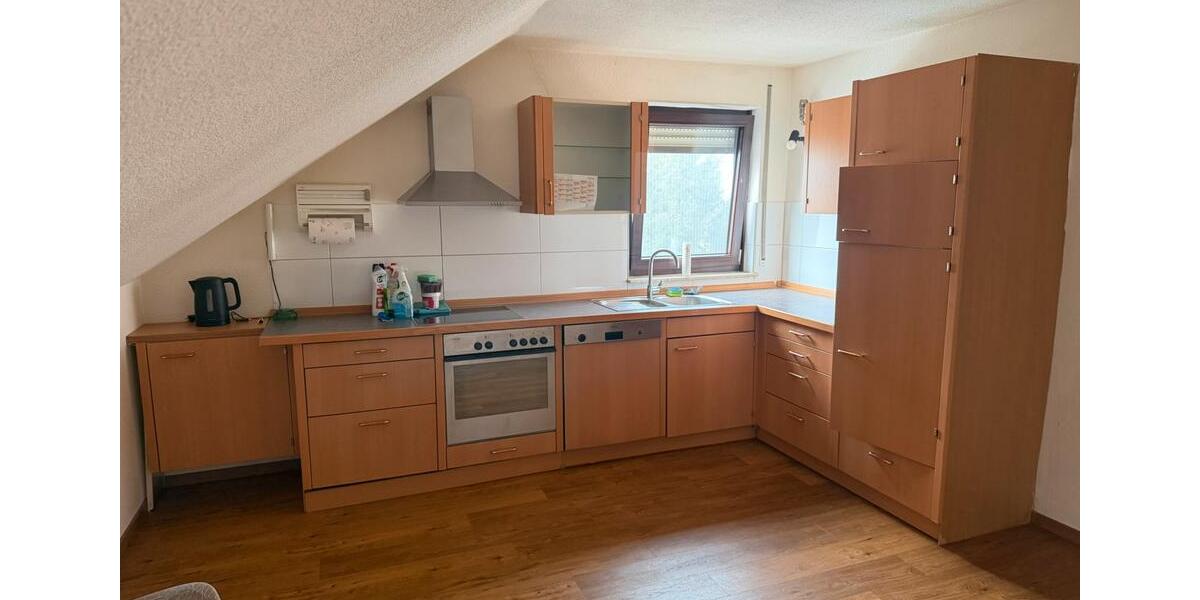Etagenwohnung Kirchheim unter Teck - 4 Zimmer, 110 m&sup2;, 1.400&euro; | Angebot:25390611