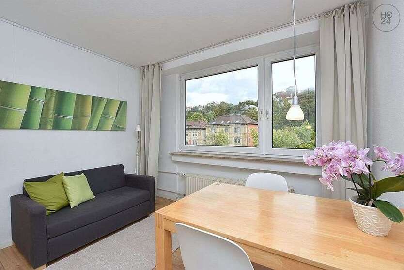 Wohnung zum Mieten in Stuttgart 1.120 € 26 m²