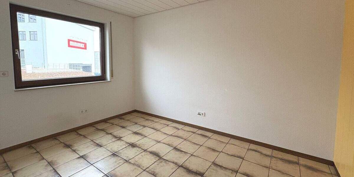 Etagenwohnung Stuttgart Zuffenhausen - 4 Zimmer, 98 m&sup2;, 490.000&euro; | Angebot:24843763