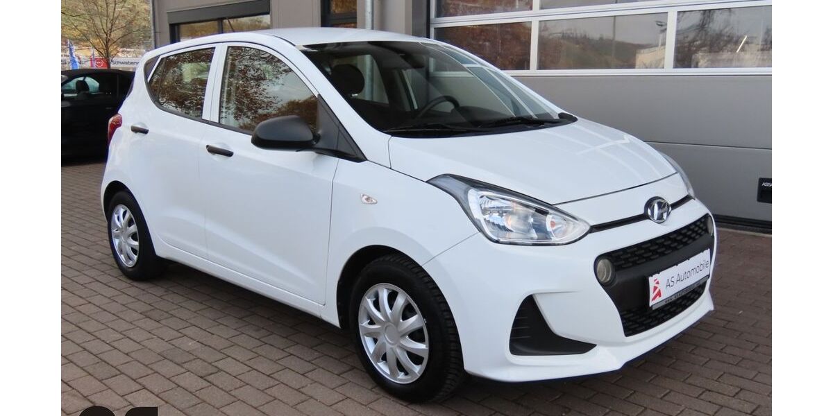 Hyundai i10 54.000 km 9.390 € Stuttgart 70329