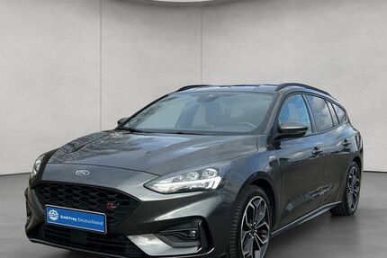 Ford Focus 83.203 km 14.460 &euro; Esslingen 73730