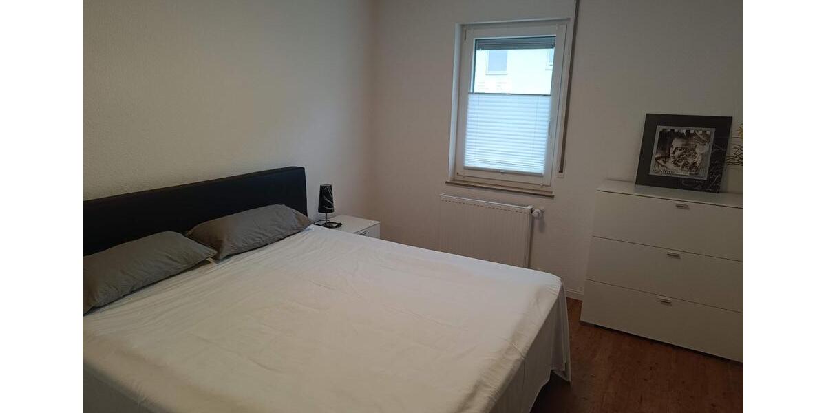 Erdgeschoßwohnung Stuttgart Vaihingen - 2.5 Zimmer, 50 m&sup2;, 1.170&euro; | Angebot:26395494