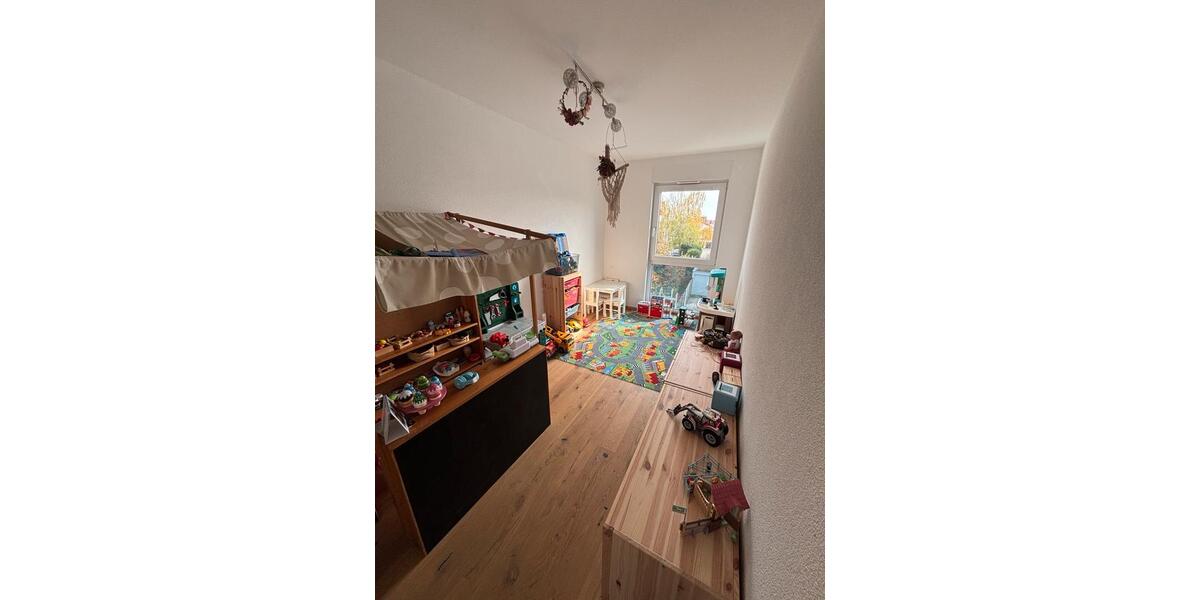 Moderne 4 Zimmer Wohnung mit Balkon, 2 Stellplätze, E-Ladestation 4 zimmer