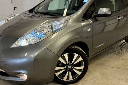 Nissan Leaf 54.443 km 8.999 € Holzgerlingen 71088