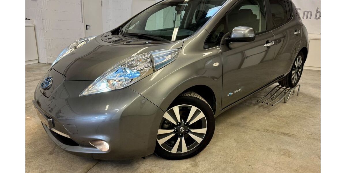 Nissan Leaf 54.443 km 8.999 € Holzgerlingen 71088
