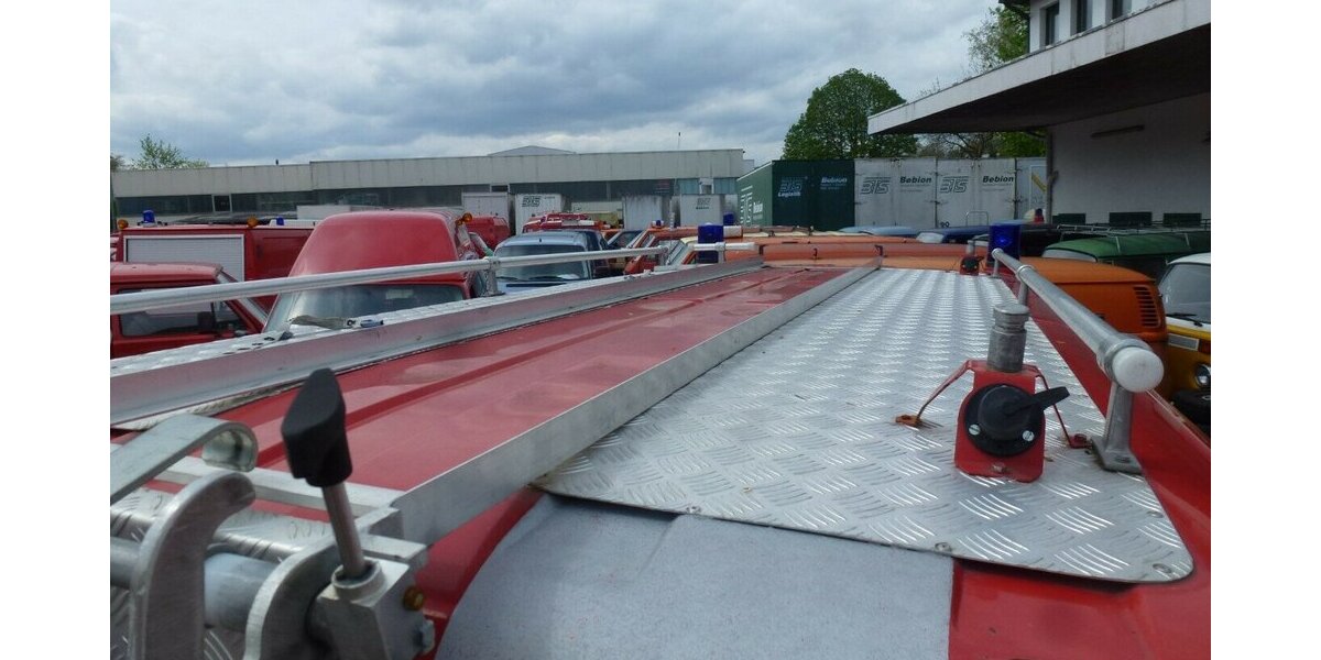 VW LT 35 * 2 Schiebetüren * Oldtimer * Diff.-Sperre 23.000 km 10.900 € Nürtingen 72622