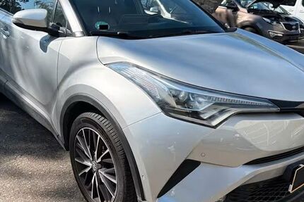 Toyota C-HR 129.000 km 13.999 &euro; Ditzingen 71254
