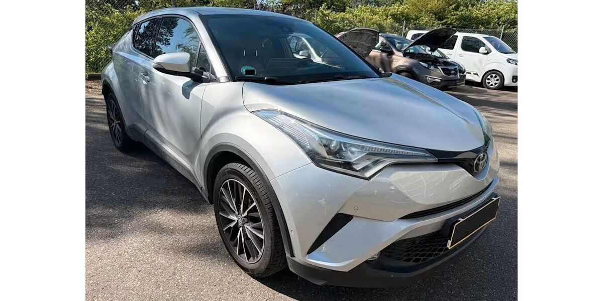 Toyota C-HR 129.000 km 13.999 &euro; Ditzingen 71254