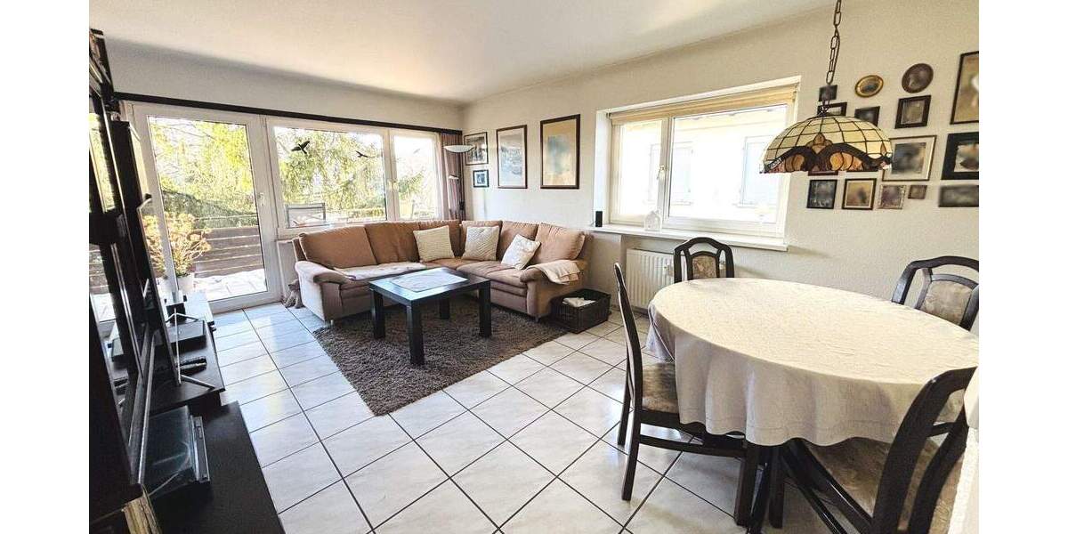 Etagenwohnung Stuttgart Untertürkheim - 3 Zimmer, 64 m&sup2;, 245.000&euro; | Angebot:25458857