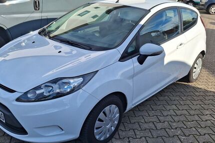 Ford Fiesta 87.500 km 3.700 € Sindelfingen 71069