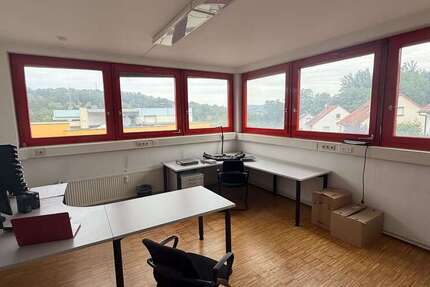 Büro in Esslingen am Neckar 1.100 € 130 m² zimmer