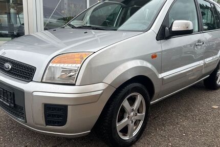 Ford Fusion 56.239 km 2.499 € Uhingen 73066