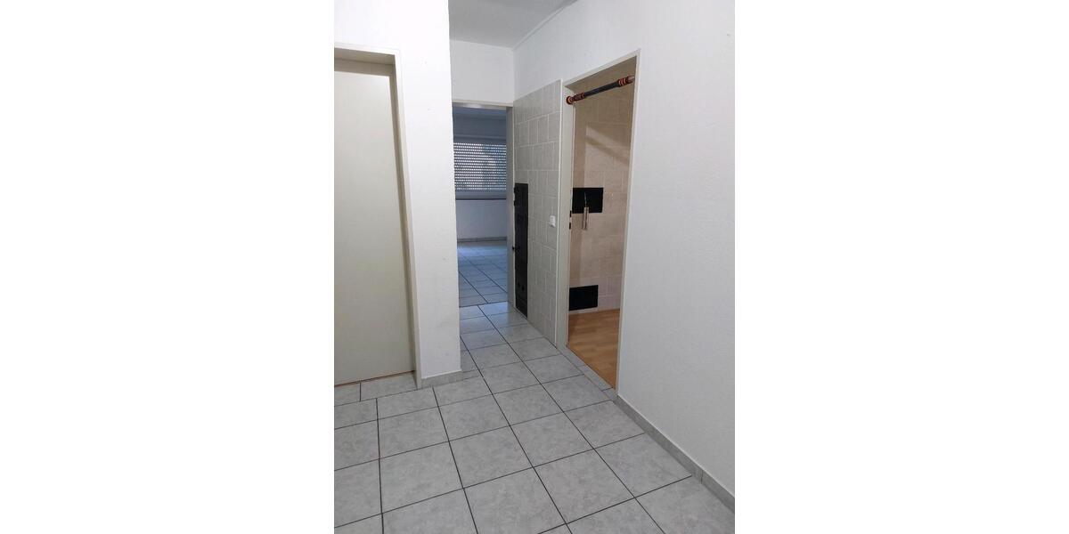 Etagenwohnung Esslingen am Neckar Pliensauvorstadt - 3 Zimmer, 57 m&sup2;, 219.000&euro; | Angebot:26907655