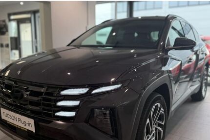 Hyundai TUCSON 10.453 km 42.990 € Waiblingen 71332