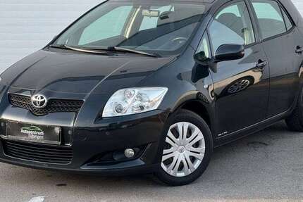Toyota Auris 185.000 km 3.990 &euro; Tuebingen 72072