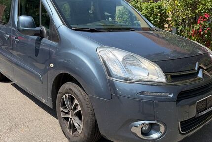 Citroen Berlingo 157.000 km 2.650 &euro; Tübingen 72074