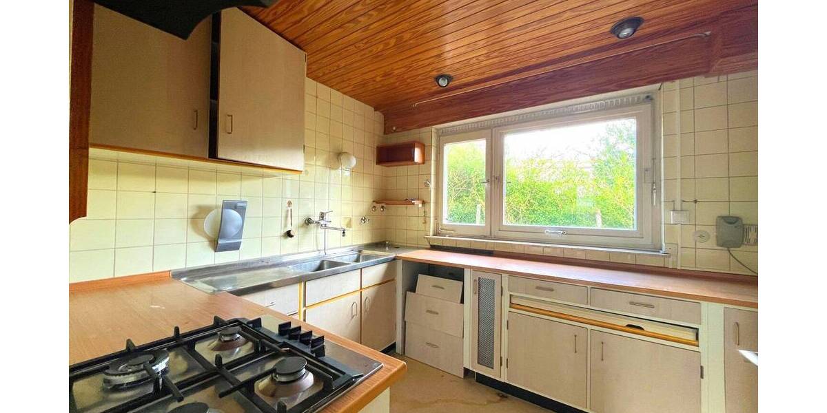 Einfamilienhaus Stuttgart Schönberg - 9 Zimmer, 250 m&sup2;, 1.200.000&euro; | Angebot:22602252