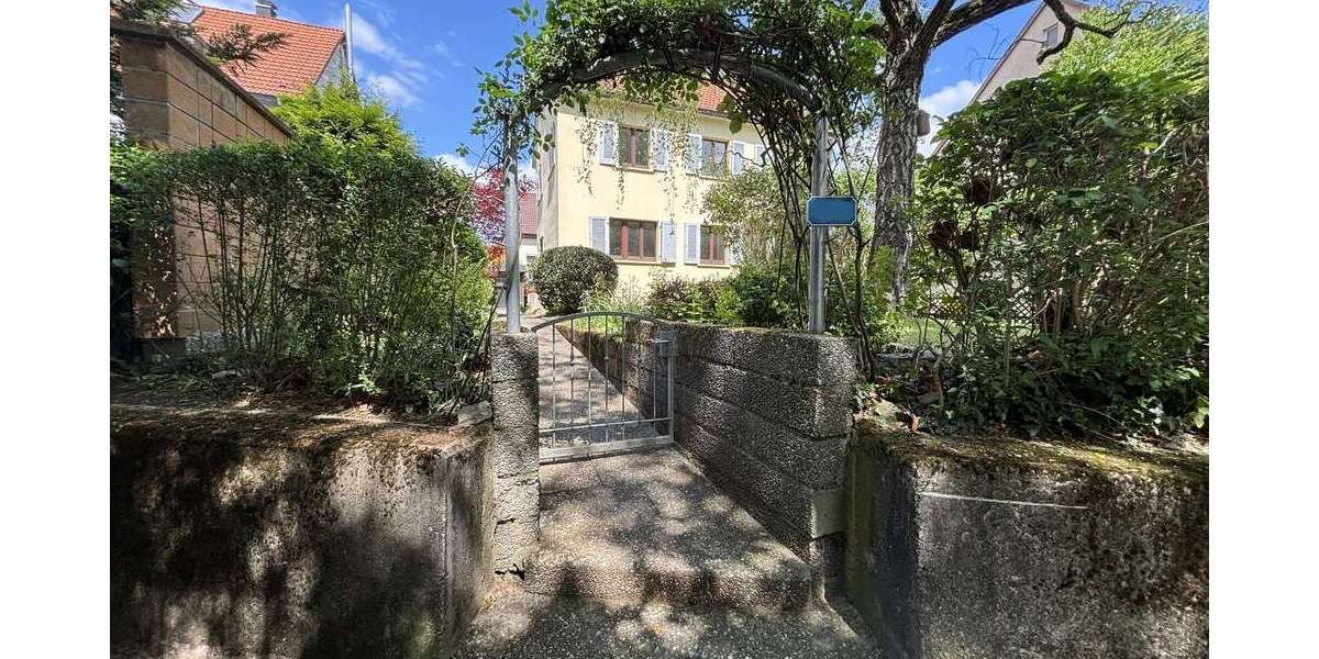 Haus zum Kaufen in Waiblingen 475.000 € 115 m² 5 zimmer