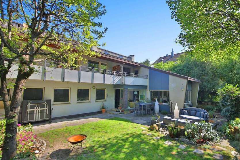 Haus zum Kaufen in Ludwigsburg 1.550.000 € 440 m²