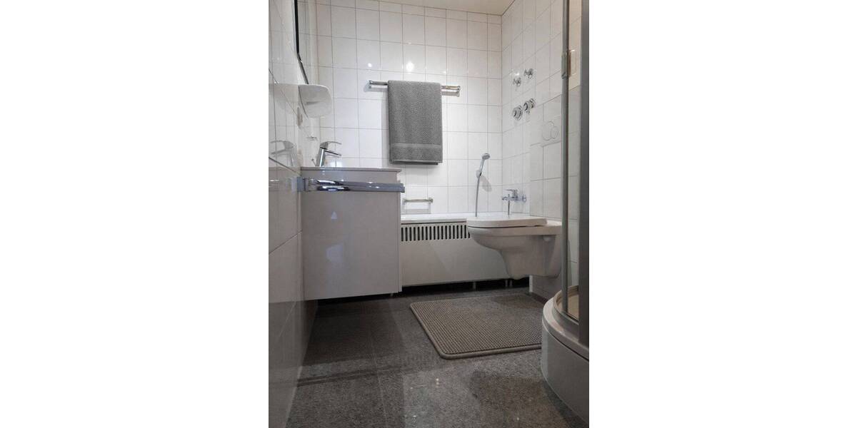 Etagenwohnung Warmbronn-Leonberg Warmbronn - 3 Zimmer, 110 m&sup2;, 495.000&euro; | Angebot:26879428
