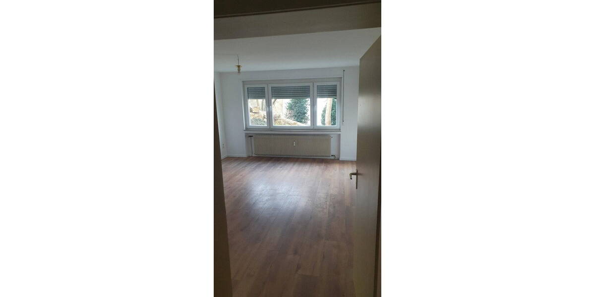 Etagenwohnung Esslingen am Neckar St Bernhardt - 3 Zimmer, 75 m&sup2;, 340.000&euro; | Angebot:26200172