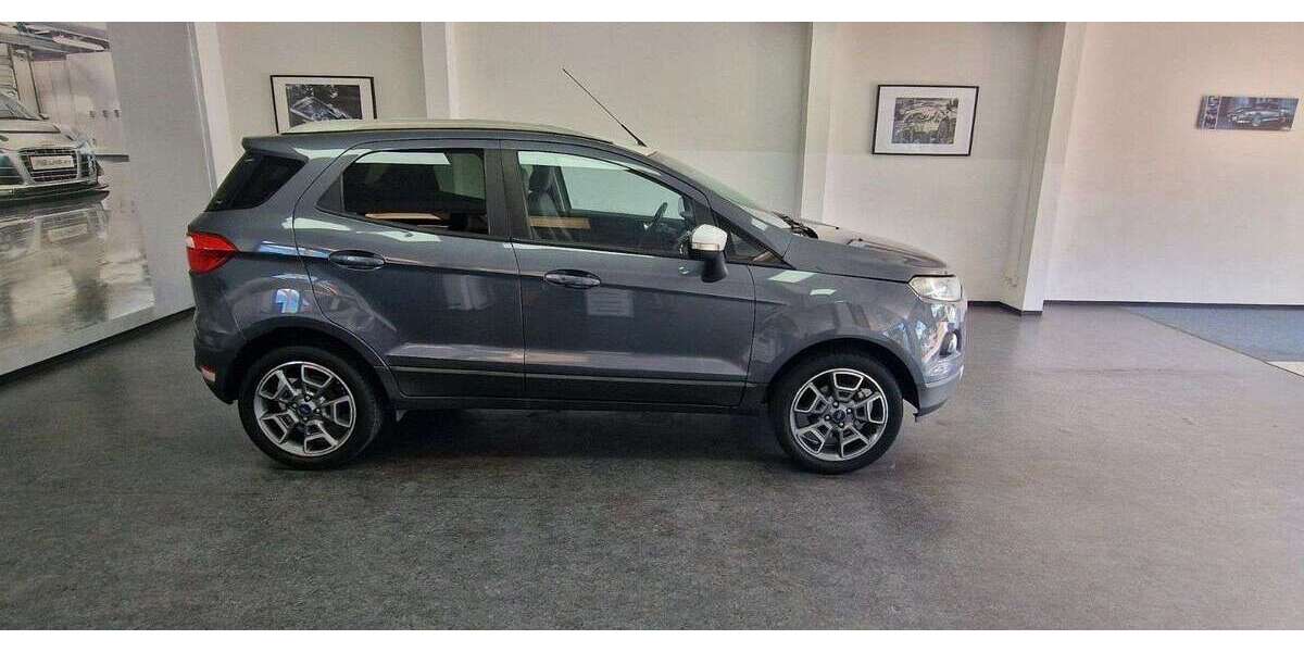 Ford EcoSport 59.000 km 7.990 &euro; Asperg 71679