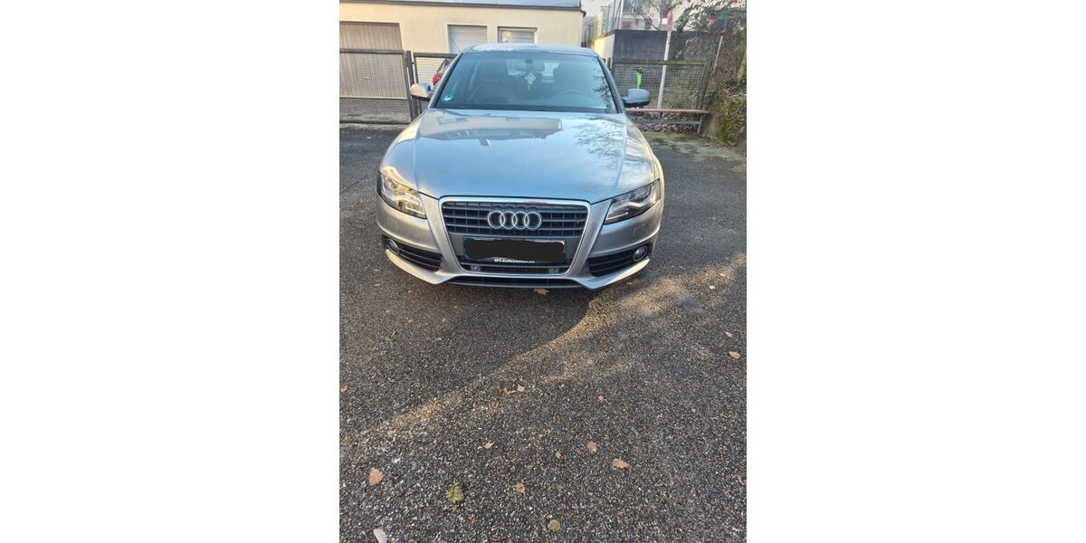 Audi A4 166.000 km 6.900 &euro; Stuttgart 70199