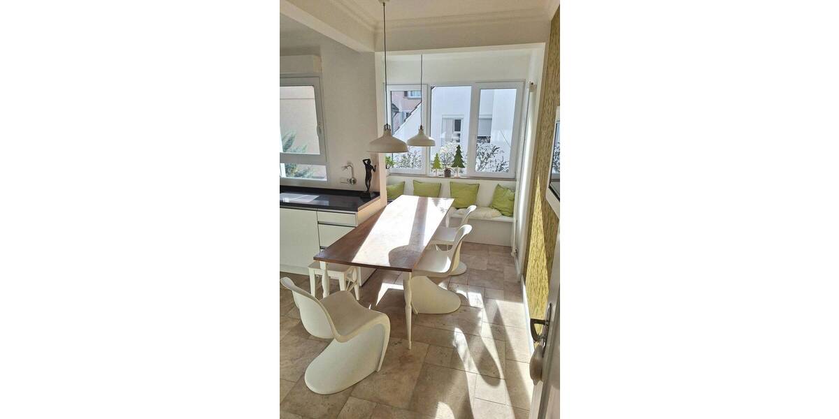 Einfamilienhaus Stuttgart Wangen - 8 Zimmer, 126 m&sup2;, 749.000&euro; | Angebot:24027167