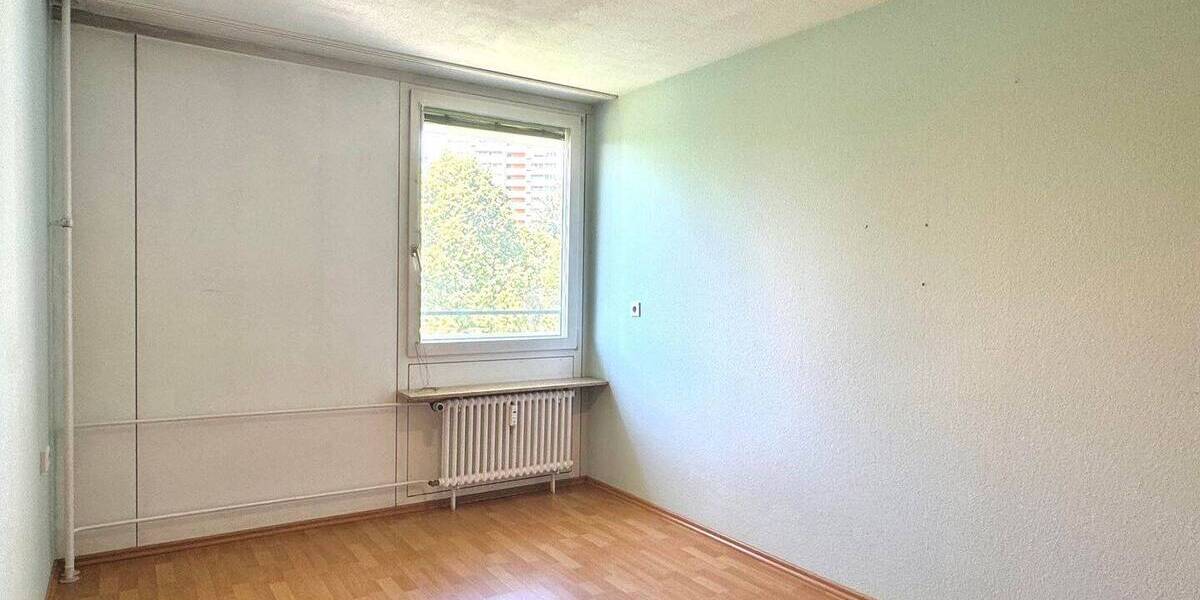 Etagenwohnung Sindelfingen Nord - 3 Zimmer, 86 m&sup2;, 225.000&euro; | Angebot:26844049